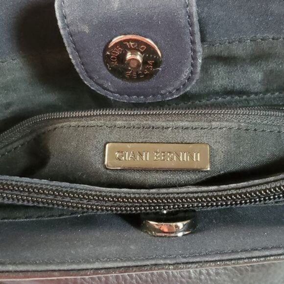 Giani Bernini Shoulder Bag Handbag Leather Navy Satchel Purse WOMEN'S WOMAN'S - Picture 10 of 13